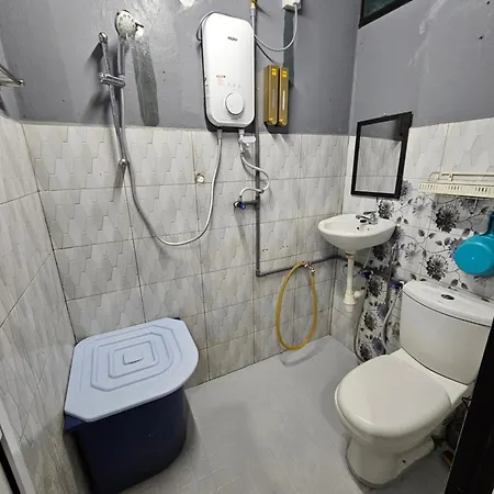 Homestay Una Kangar Exterior photo